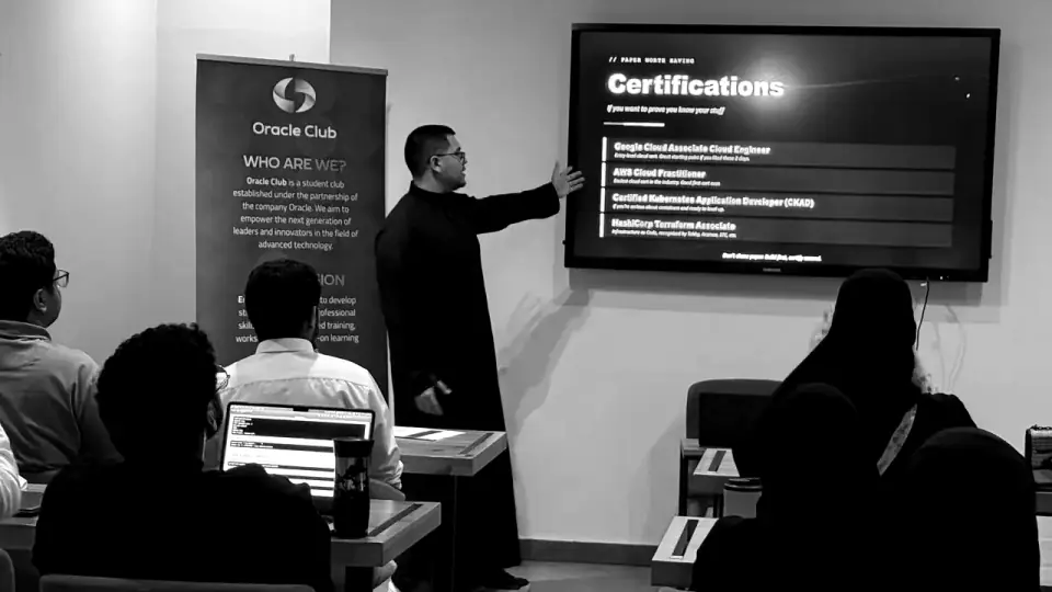A session at the club's From Zero to Cloud bootcamp